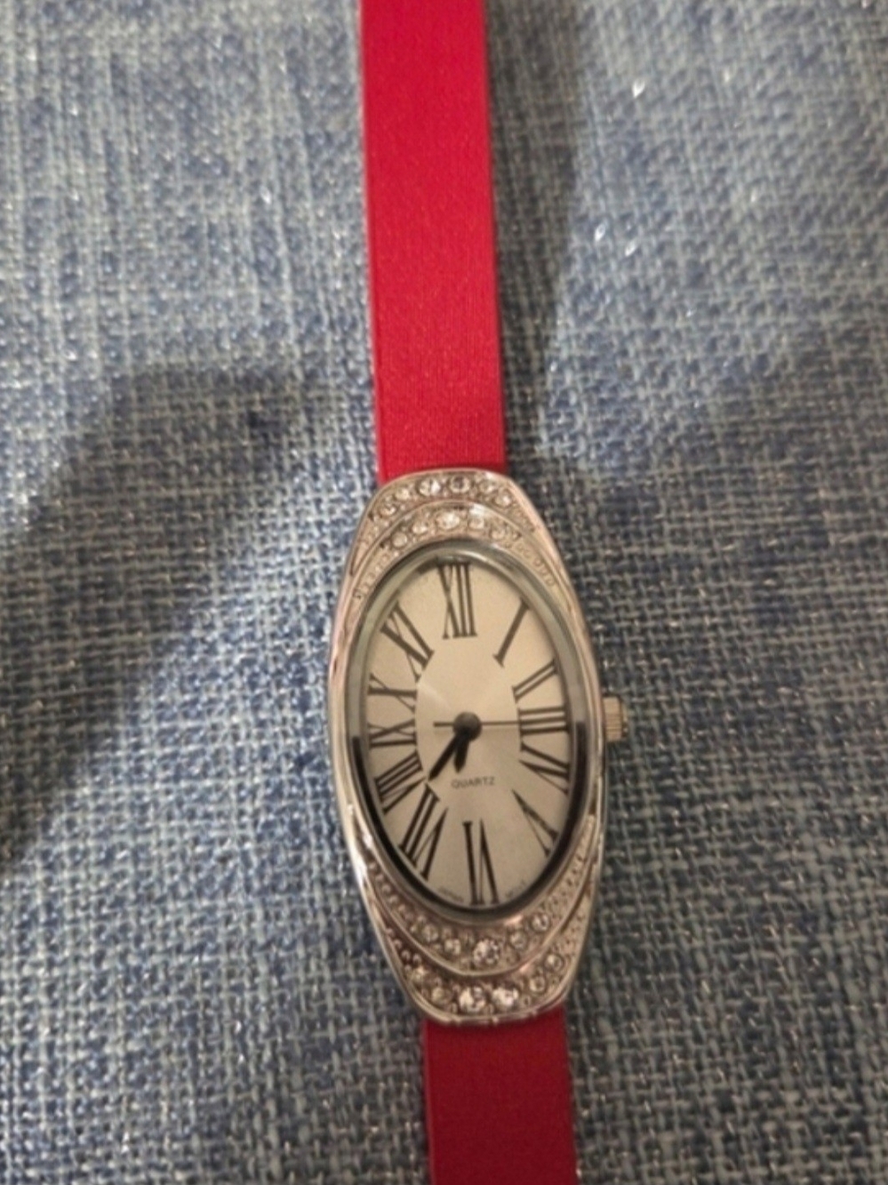 🍁 Avon Red Strap Oval Crystal Accent Watch